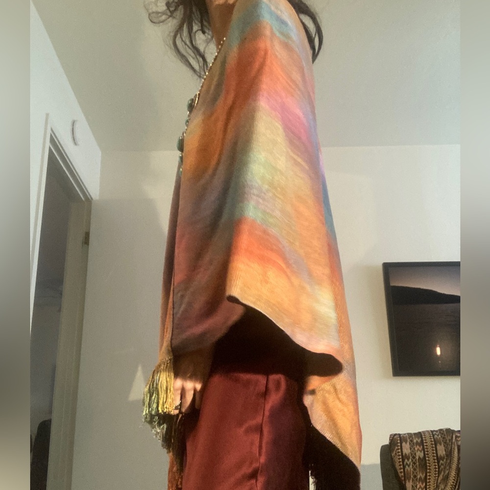 Vtg HAND WOVEN Silk poncho infinity scarf 70’s 60’s rainbow fringe bohemian art - Picture 4 of 5